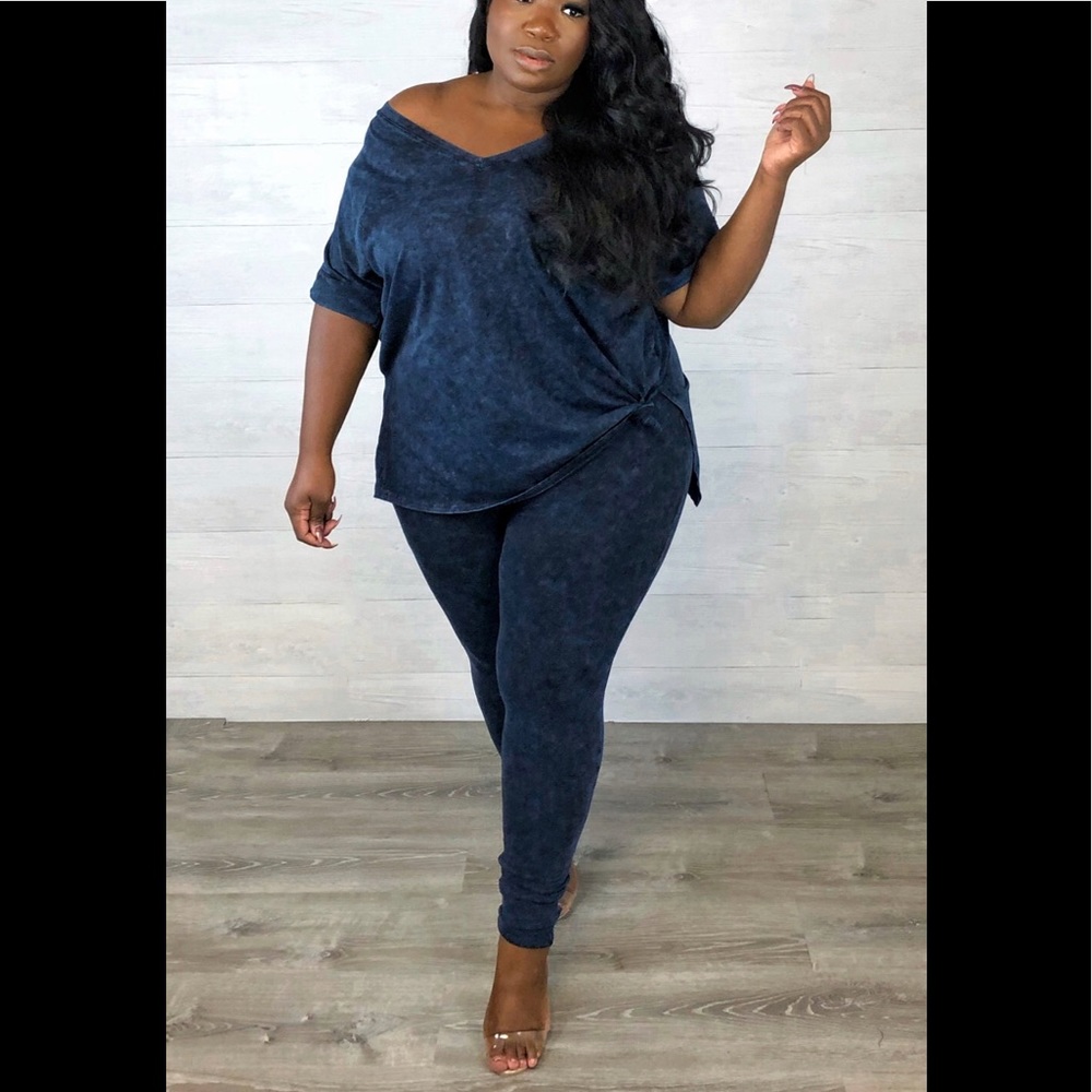 Two Piece set - Color is Purple